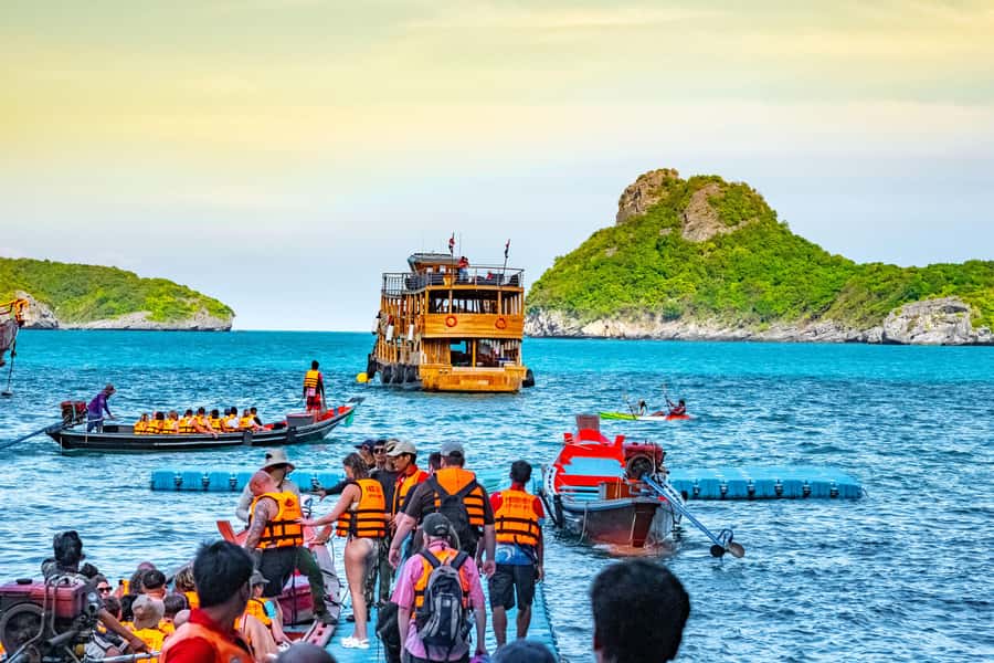 Koh Samui: Mu Ko Ang Thong Park Cruise with Kayaking Option - Kayaking option to Tum Rang Island: granite, caves, and guided control