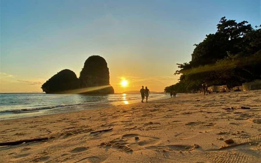 Krabi: Bioluminescent Plankton, Snorkeling & Sunset Tour - Bioluminescent plankton: what to expect from the night swim