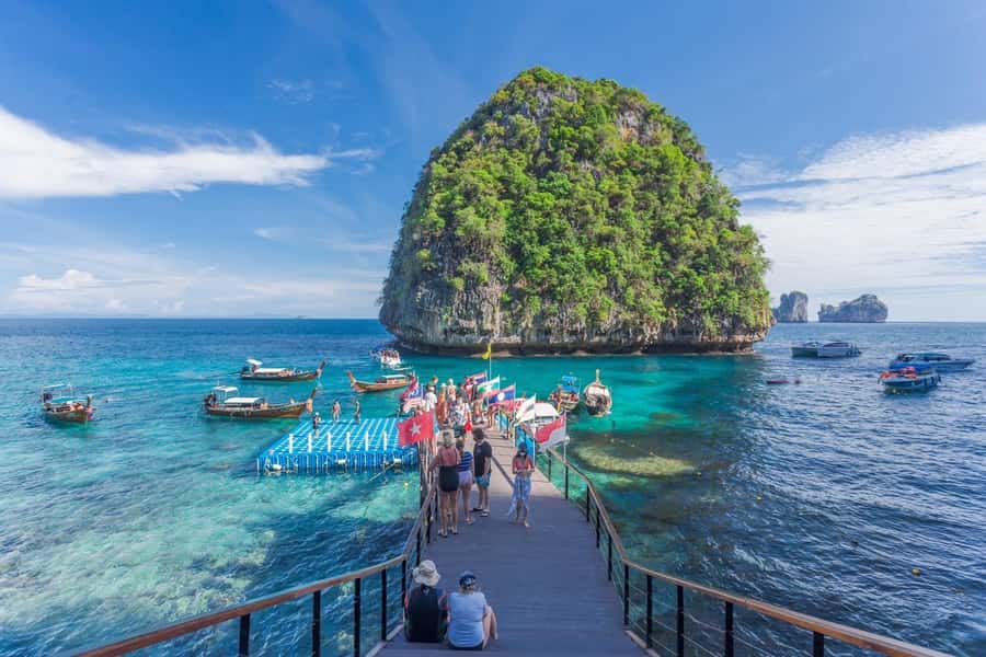 Krabi: Phi Phi & 4 Islands Sunset Tour by Speedboat - Speedboat day in Krabi: pickup, pier, and how it actually runs