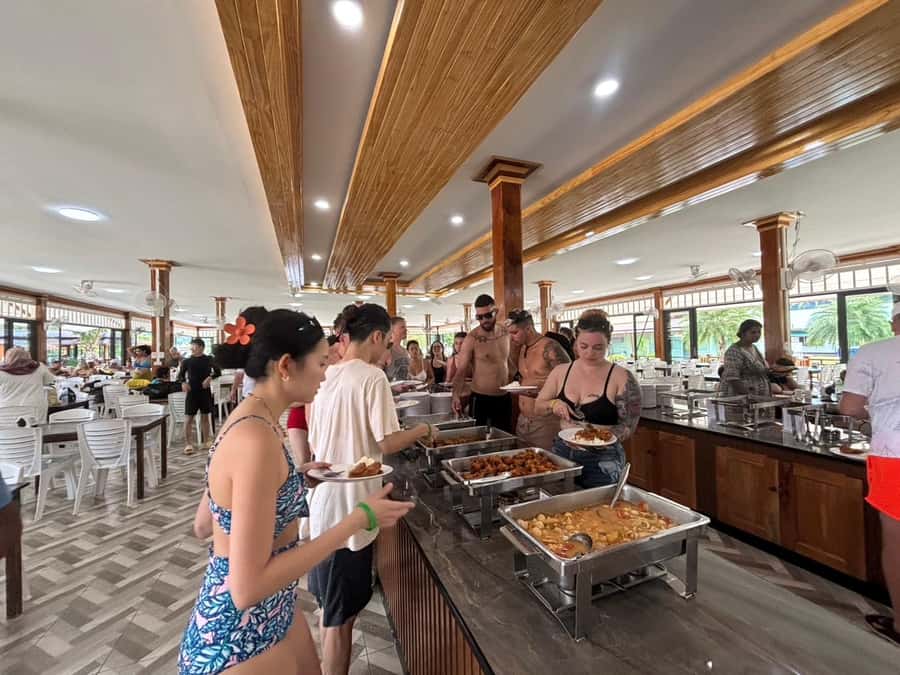 Krabi: Phi Phi & 4 Islands Sunset Tour by Speedboat - Sunset at Tup Island or Ko Poda: your payoff hour