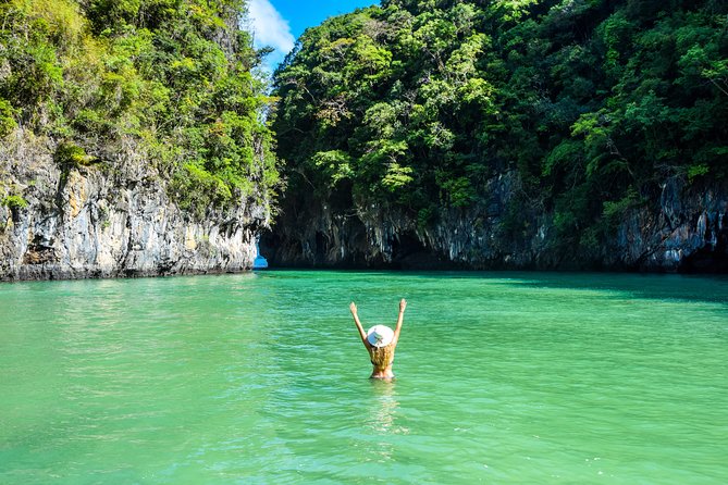 Krabi to James Bond and Hong Islands Offbeat Speedboat Tour - Boat comfort and crowd management: the real value is in the pacing