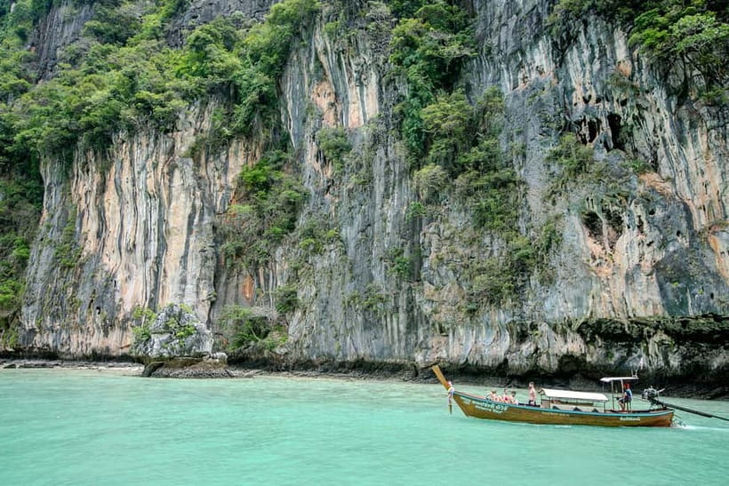 Phi Phi : 7 Island Snorkeling & Sunset Tour by Longtail Boat - What to bring so the day doesn’t feel miserable