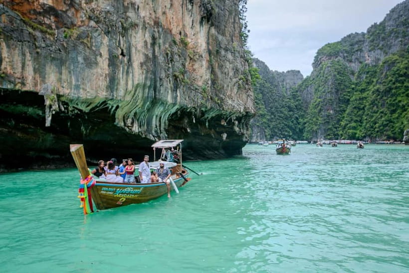 Phi Phi : 7 Island Snorkeling & Sunset Tour by Longtail Boat - Maya Bay walk: the movie beach moment, with one important fee