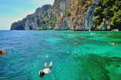 Phi Phi Early Bird & 4 Islands - Day Tour by Speedboat From Krabi - Price and logistics: what you’re really paying for