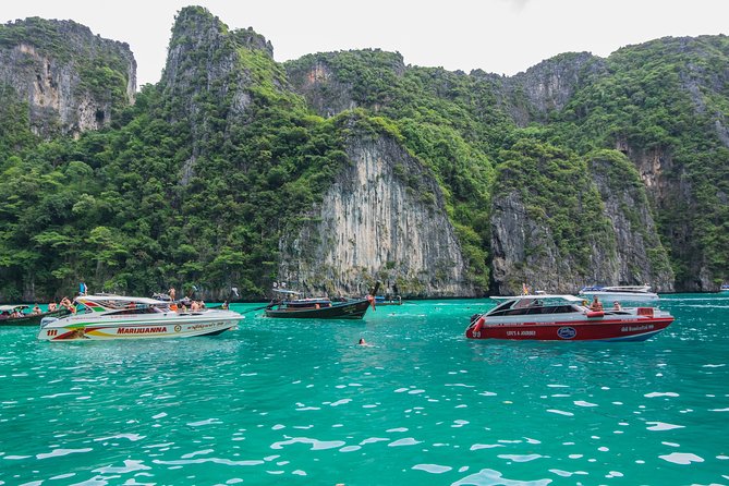 Phi Phi Islands Adventure Day Trip w/ Seaview Lunch by V. Marine - Pileh Lagoon and Viking Cave: the water is the point