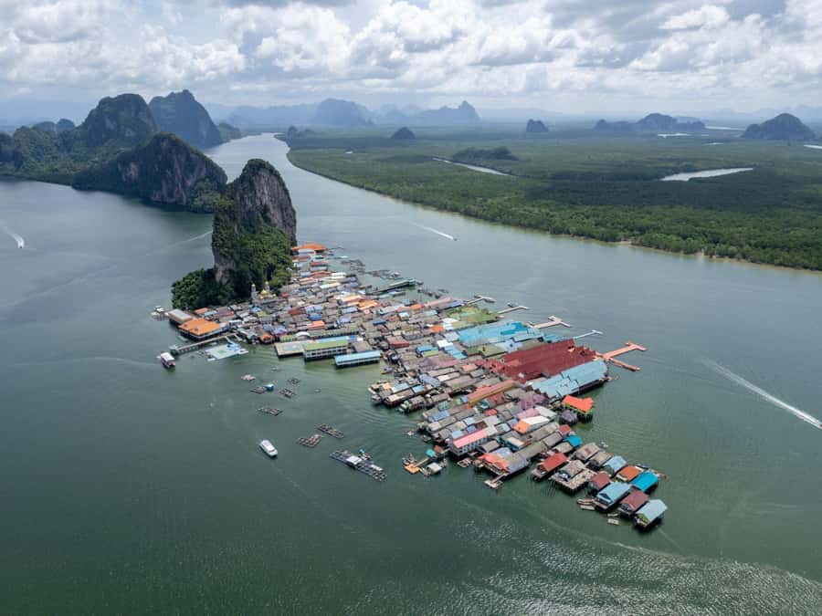 Phuket: 7 Wonders of Phang Nga Bay 6-Islands Tour - Khao Phing Kan / James Bond Island: film fame meets limestone drama