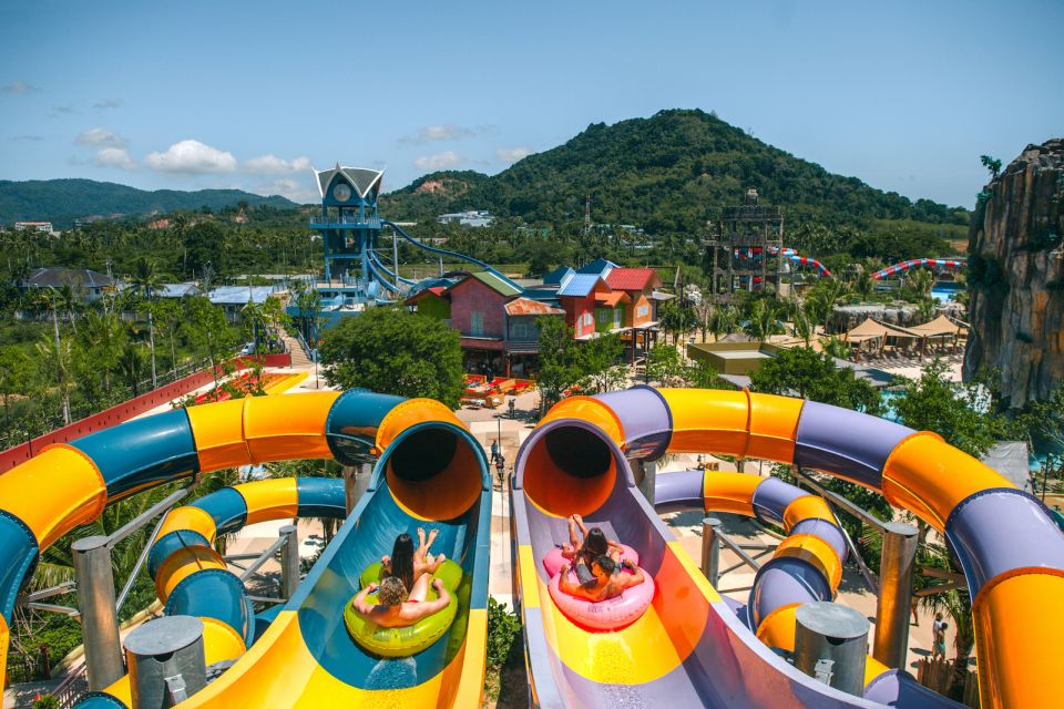 Phuket: Andamanda Water Park Ticket - Entering the Park: Shoes, Lockers, and the Cashless Wristband