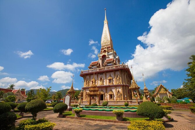 Phuket City Tour with Wat Chalong, Big Buddha & Famous Viewpoints - Sun Leisure World Meet-Up: Starting Smoothly