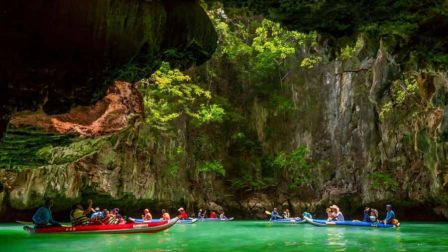 Phuket: James Bond Island Day Trip by Speed Boat with Lunch - Kayaking in Phang Nga Bay: Panak and Hong are the payoff