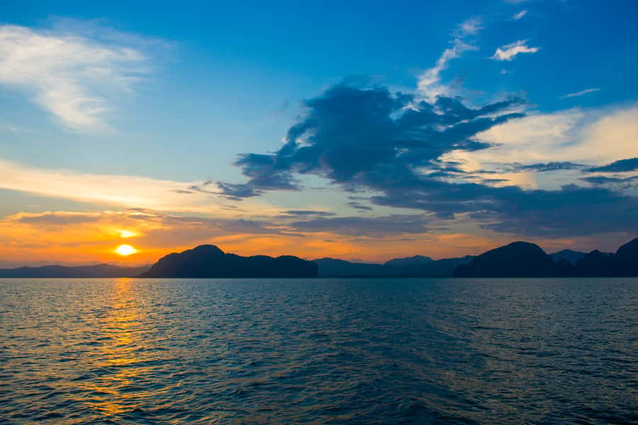 Phuket: James Bond Island Luxury Sunset Cruise - Who should book this Phuket cruise