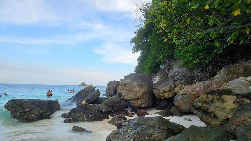 Phuket: Khai Nok, Khai Nai, and Khai Nui Island Day Trip - Stop-by-stop: what each Khai island feels like