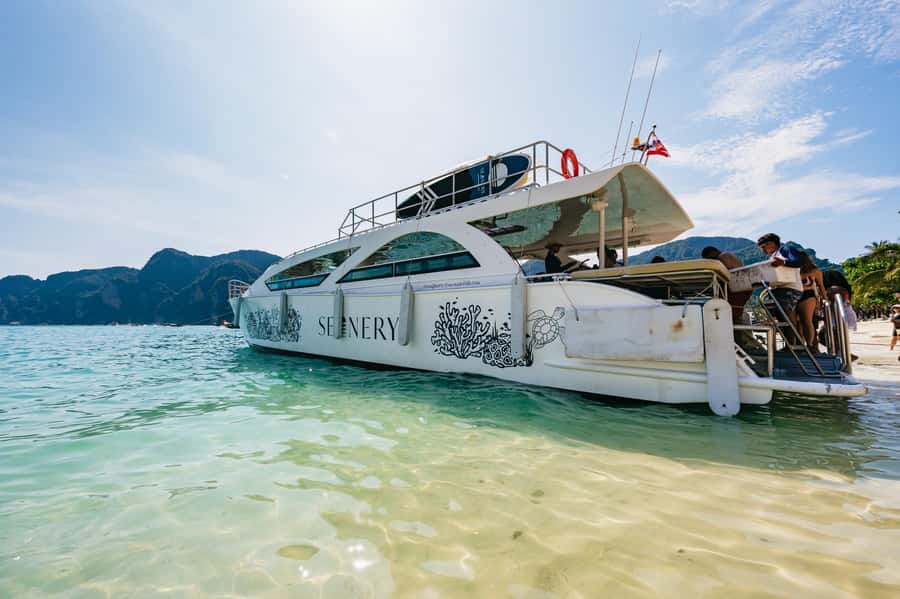Phuket: Phi Phi Islands Day-Trip by Speed Catamaran - Price and value: why $135 can make sense here