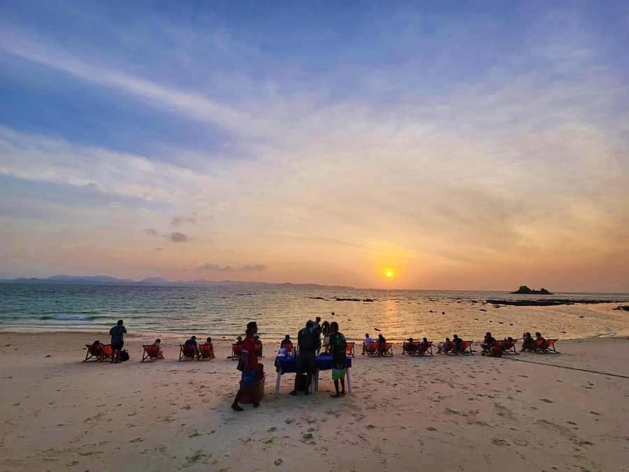 Phuket: Phi Phi Sunrise Boat Tour to Bamboo and Khai Island - Key points worth knowing before you go