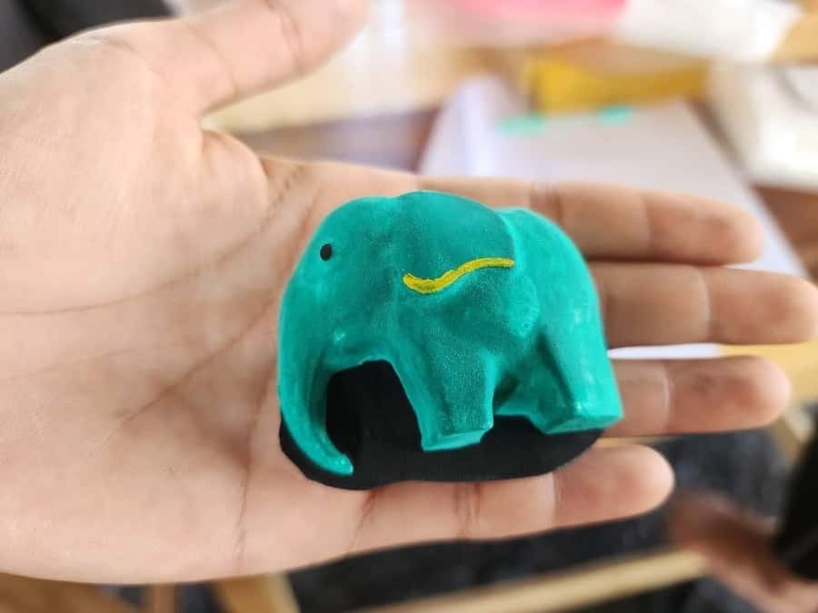 Phuket: Phuket Elephant Care Sanctuary ECO Tour - Painting your magnetic elephant: a souvenir that isn’t just a photo