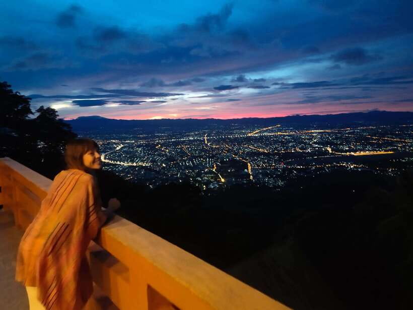 Spiritual Sunrise Wat Doi Suthep, Pha Lat, Alms & Meditation - Why this sunrise temple morning feels different