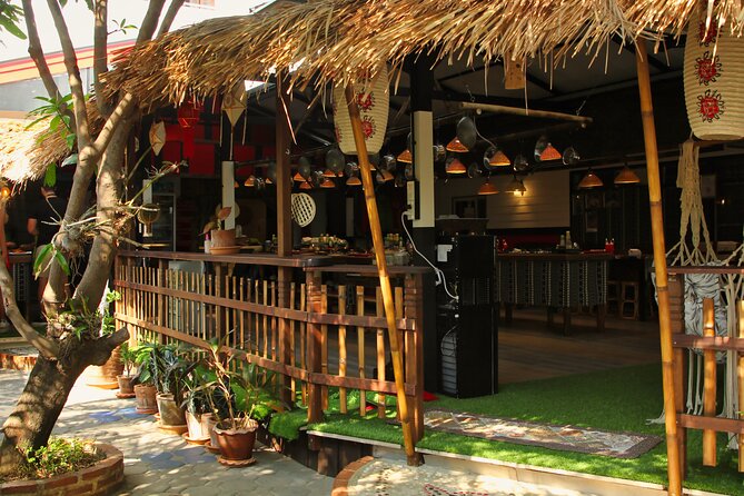 Thai and Akha Cooking Class in Chiang Mai - How Thai and Akha cooking fit together on the menu