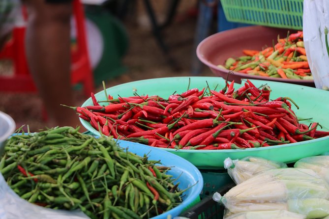 Thai Cooking Class in Khao Lak by Amazon Prime Series Chef - A market-to-kitchen Thai class in Khao Lak