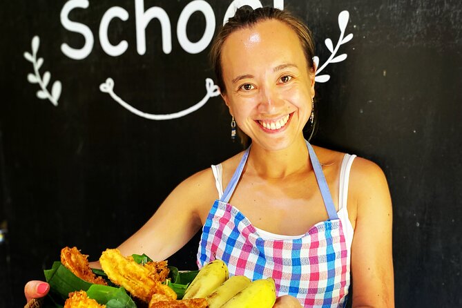 Thai Cooking Class in Khao Lak by Amazon Prime Series Chef - Pakinnaka Thai Cooking School: bamboo huts, real instruction, Q&A
